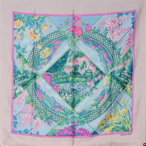 hermes fleurs de giverny|Hermes Silk Scarf Fleurs de Giverny Christine Henry Parme 90 .